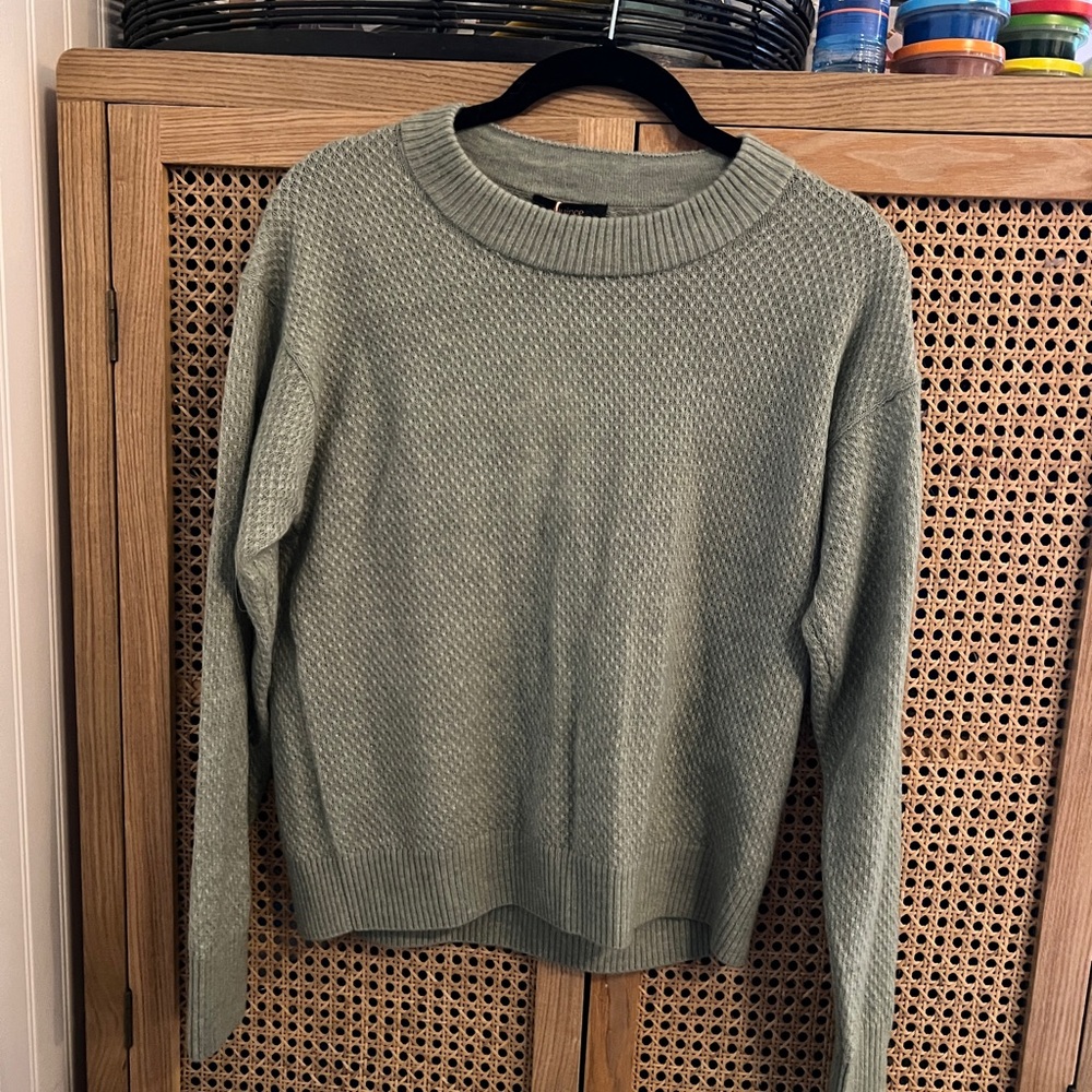 NWT Quince Baby Alpaca Women's Green Sweater - Picture 2 of 3